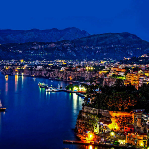 Sorrento Positano e Napoli <br><em>8 ore</em></br> - immagine 5