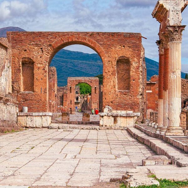 Sorrento, Pompeii and Positano <br><em>8 hours</em></br> - Image 18