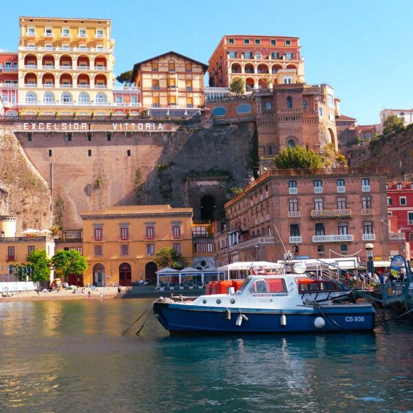 Sorrento Positano e Napoli <br><em>8 ore</em></br> - immagine 7